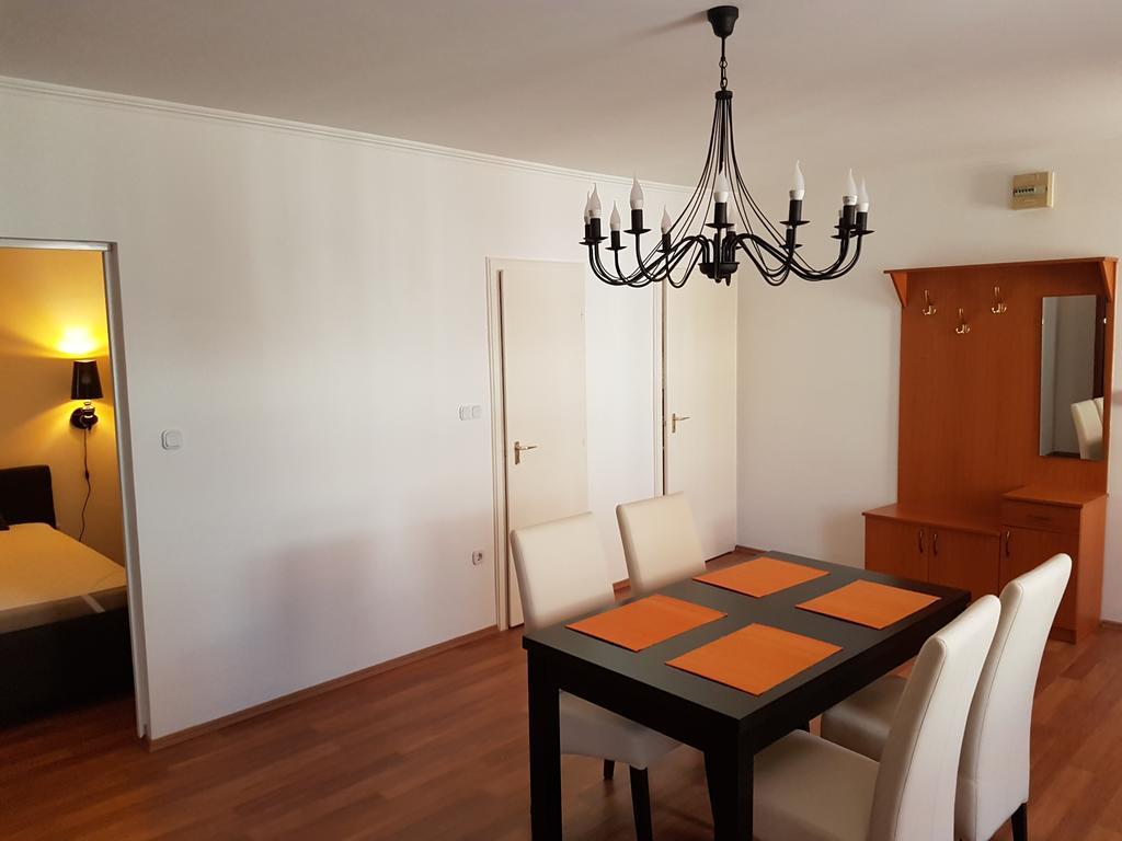 Apartman Kaszas Central Mosonmagyaróvár المظهر الخارجي الصورة