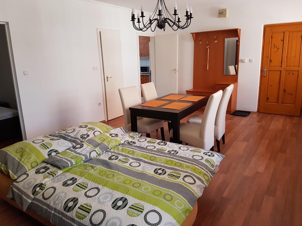 Apartman Kaszas Central Mosonmagyaróvár المظهر الخارجي الصورة